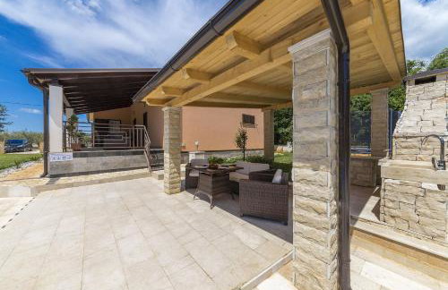 Luxury experience in Villa Lucia with heated pool and Play station 4 - Foto 11