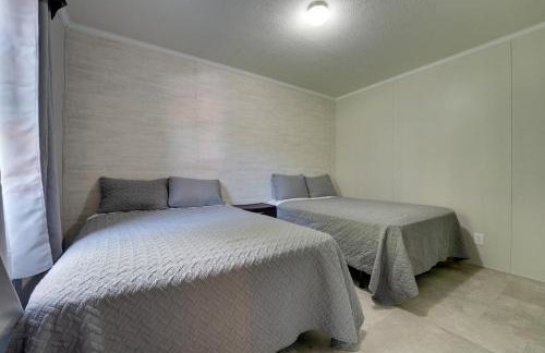 Cassopolis Cabin with On-Site Fishing Pier! - Foto 11