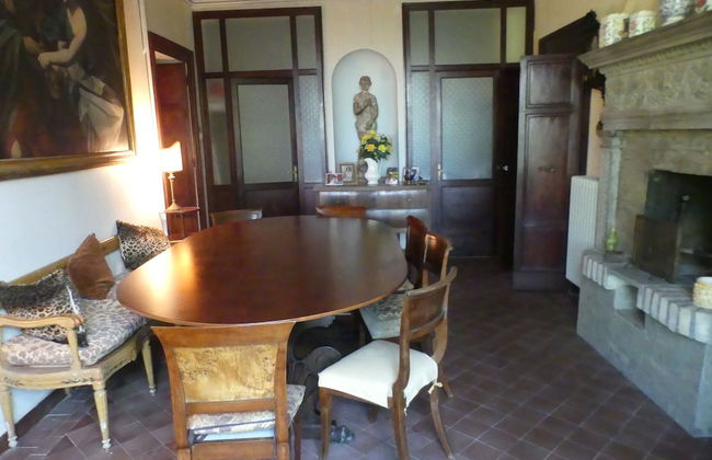 Elegante Appartamento in Villa con Piscina - Foto 24