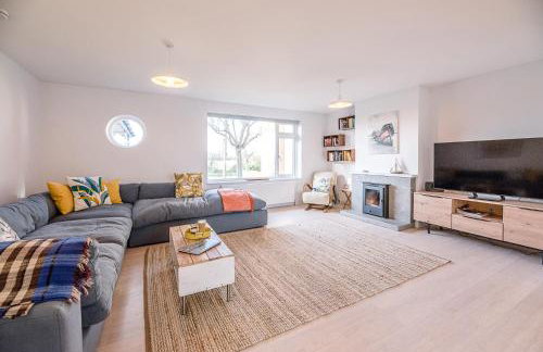 Chapel House, Alderton - Photo 5