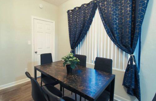 Spacious Modern 5 Bedrooms JAX - Photo 24