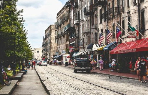 Walk Score 90!!-Historic Downtown District-2 Blocks to Famous Forsyth Park-FREE Private Parking-Huge Private Patio - Foto 34
