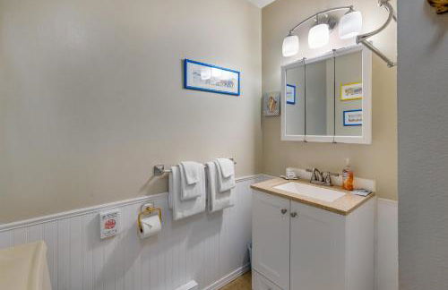 Water's Edge Oceanside Home - Foto 24