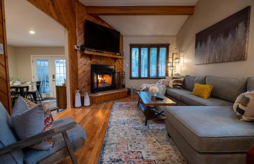 Charming Corner Newly Furnished Townhome - Foto 14