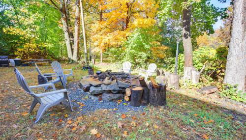 Riverfront Apt with Fire Pit and Yard in Millers Falls - Foto 2
