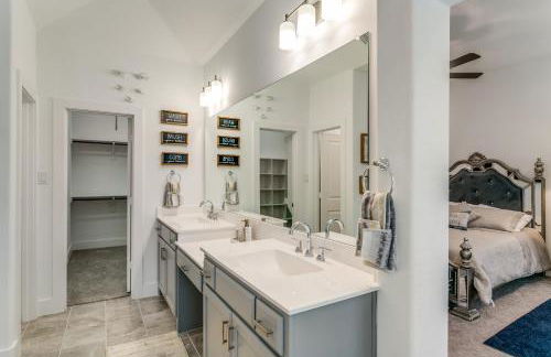 Home away from home - Photo 9