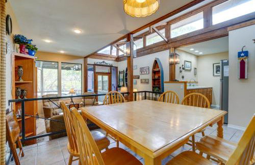 Deck and Gas Grill Riverfront McQueeney Duplex - Foto 8