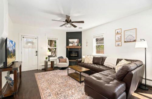 Windsor Farmhouse Family Fun, Yard and Fireplace - Foto 12