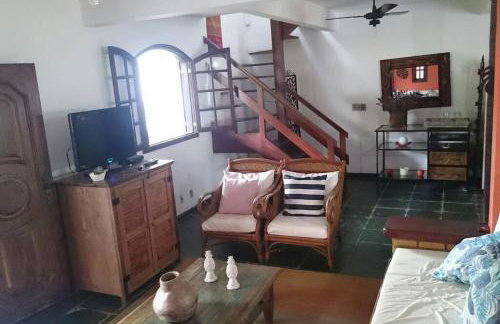 Ótima Casa na melhor localização - Foto 10