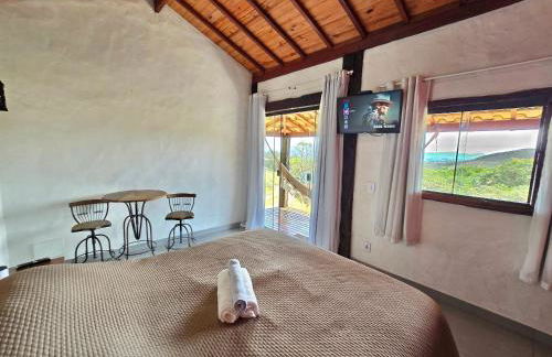 Chalés Vila Real - Tranquilidade na Serra de Carrancas - Piscina com uma vista espetacular do Pôr do Sol - Foto 8