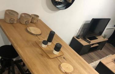 Logement à Brive proche centre-ville et campagne - climatisation, Wifi, coin exterieur et parking privés - Foto 9