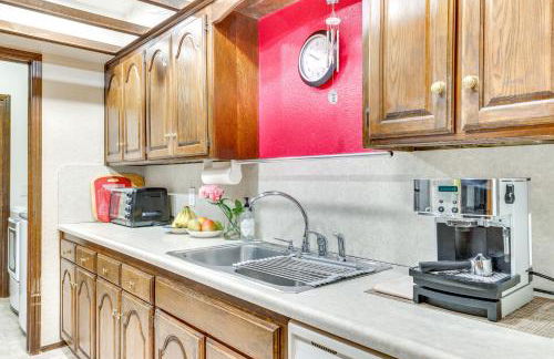 Edmond Townhome with Pool Access Near Arcadia Lake! - Foto 9