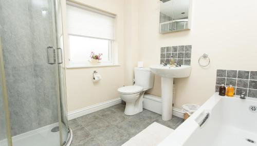 Cottage - Sleeps 4 - Garden - Parking - Foto 4