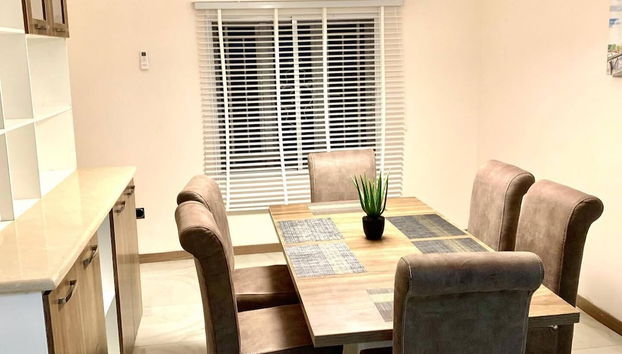 Patemax Luxury Apartments - Foto 5, Servicio de comidas en la habitación