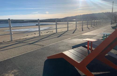 Beautiful Beach Front Cottage - Foto 33