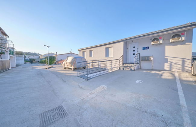 Queen's Lodge Mastrinka by Litto - Foto 46