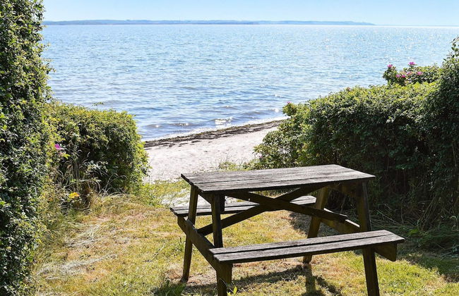 6 Person Holiday Home in Thyholm - Foto 27