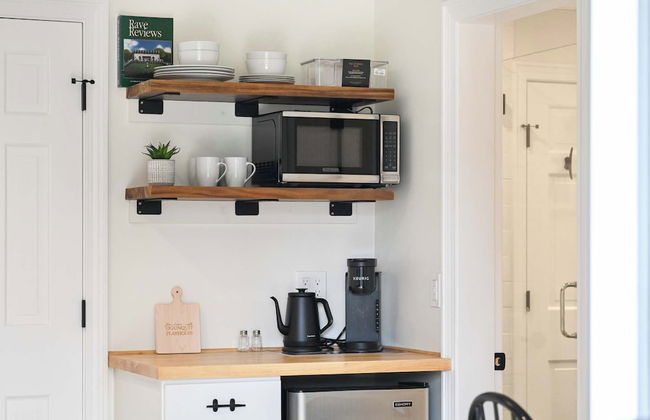 Playhouse Family Escape for 4! - Photo 21