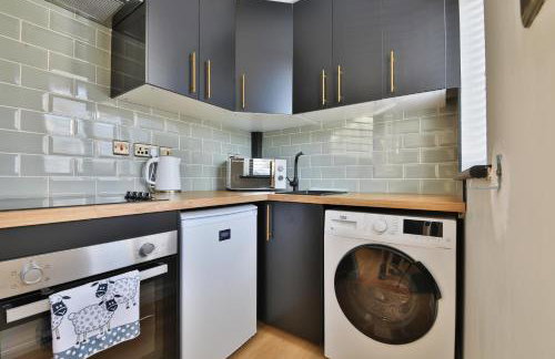 Luxury Cosy Central Detached Cardiff Bungalow with Free Parking - Foto 2