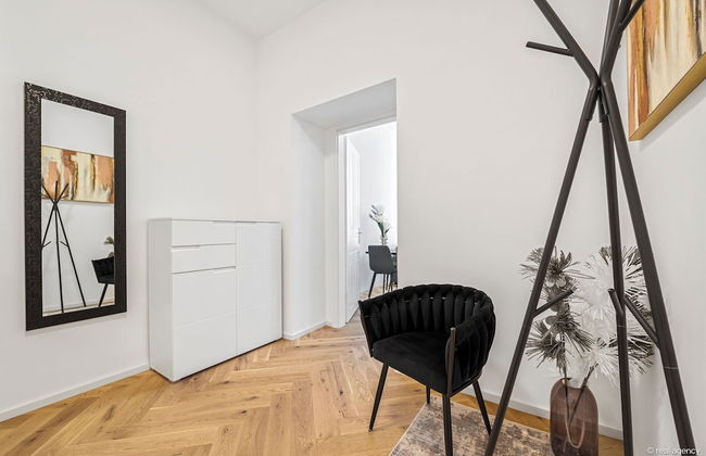 easy flat Hernals - Photo 1