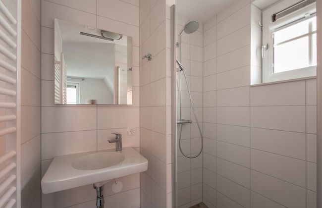 Luxury Villa, 2 Baths, nr Beach - Photo 12