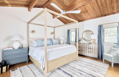 Unique LKN Waterfront Home with Dock - Foto 39