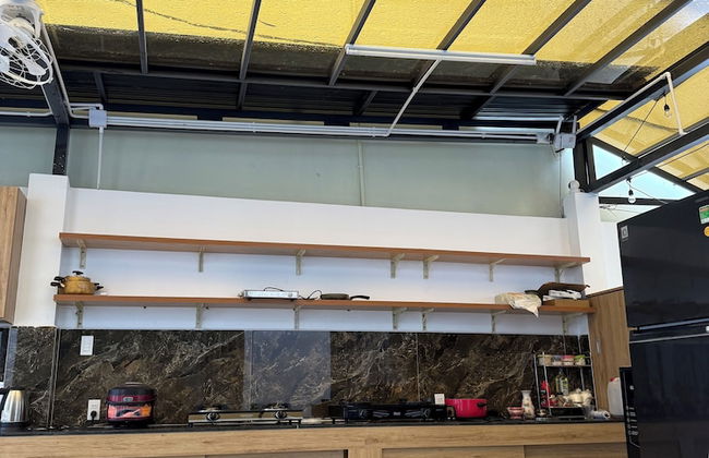 HOMESTAY HALONA - Photo 69