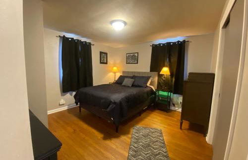 Green Bay Packer Game House or Resch Expo less than 1 mile from Lambeau Field - Foto 24