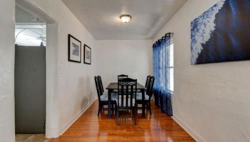 Shark Shack large house minutes to the beach - Foto 3