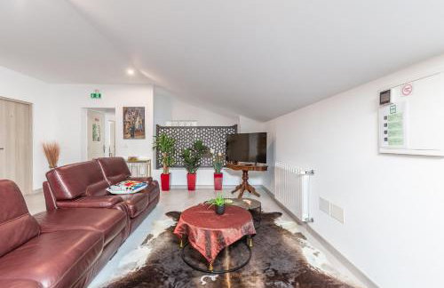 Crestuma Bright Apartment, by Hopstays - Photo 14