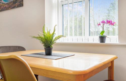 NEW! Stylish 5-Bed Apartment in Stockton-on-tees by Stay With Us, Perfect for Contractors & Large Groups, FREE Parking! - Foto 23