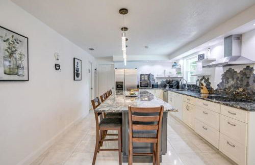 Largo Family Oasis Private Pool and Hot Tub! - Foto 9