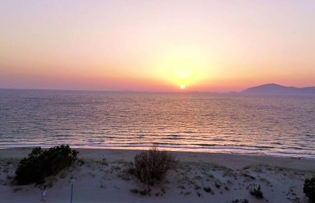 Seabreeze Villa - with Jacuzzi & heated pool - Foto 73