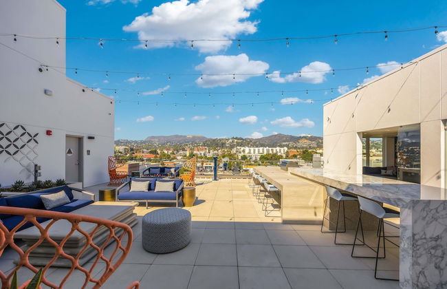 Luxury 2BR Hollywood Pool View by Oneluxstay - Foto 46