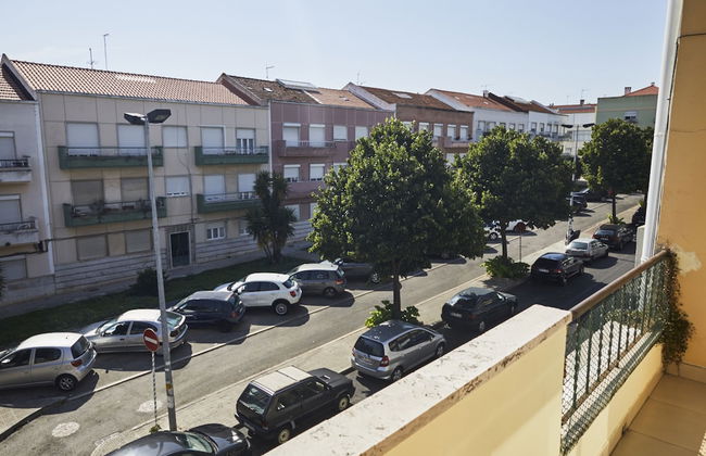 2 Bedroom Apartment Sol de Linda-a-Velha - Foto 41