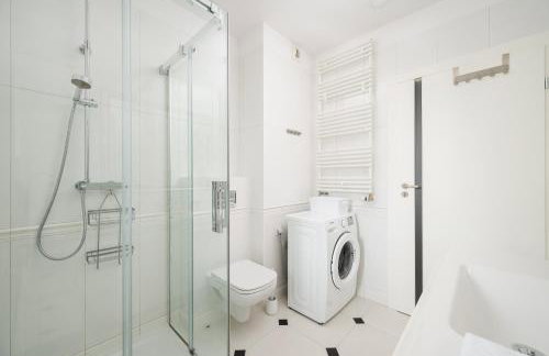 Sady Żoliborskie Generous Apartment by BookingHost - Foto 13