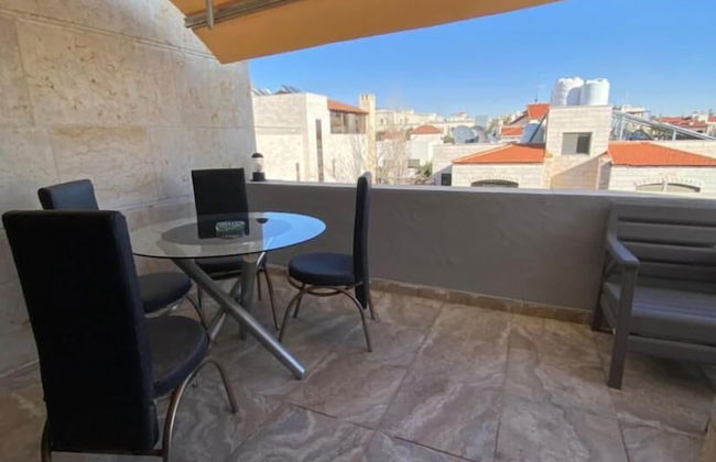 Charming 1 Bedroom Apartment in Amman's Heart - Foto 16