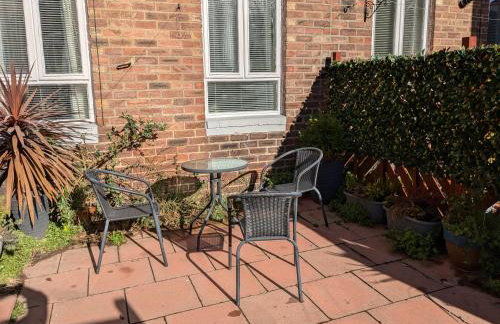 Apartment with Outside Patio and Car Space - Foto 22