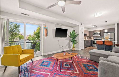 Bright 2BR SLC Apt Hot Tub Parking - Foto 1