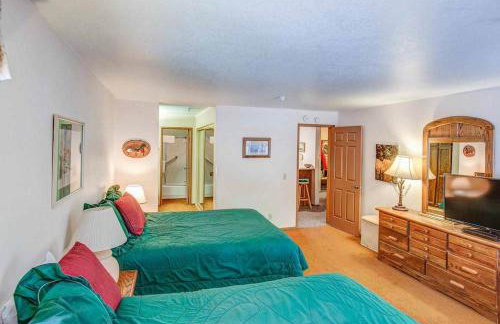 Aspen Creek #119 - Shared Pool, Hot Tub & Bbq! - Photo 27
