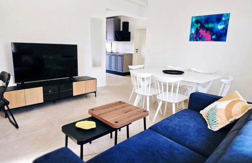 Mare`s Private House 1st floor with Pool - Foto 25