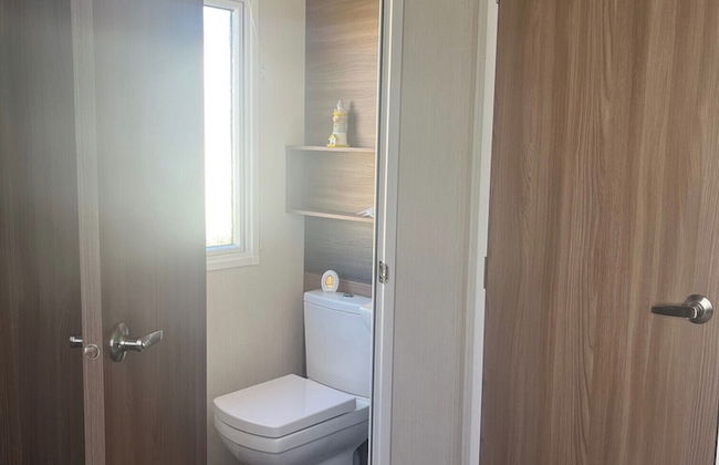 2-bed Cabin, Sleeps 4 in Cayton Bay - Foto 3