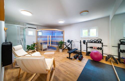 Apartments Foric Rab with Heated Pool, Sauna & Gym - Photo 8