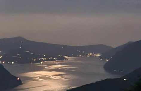 Peace and Lake Mountain Lake Iseo Hospitality - Photo 10