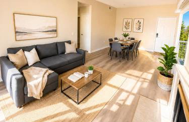Marina Del Rey Beach Retreat w Hot Tub, Billiards & Grill - Foto 16