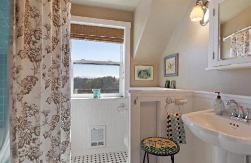 Lindas Perch by KABINO On Bank of Henrys Fork Mtn Views Fishing 6 acres Snake River WIFI - Foto 29