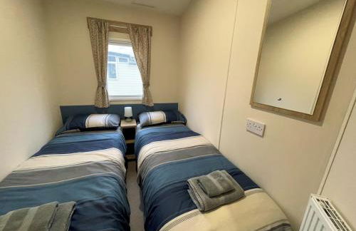 Cosy 3BR Getaway in Beautiful Country Park - Pass the Keys - Foto 15