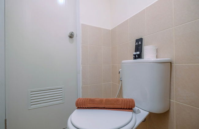 Graceful Studio Room At Podomoro Golf View Apartment By Travelio - Foto 10