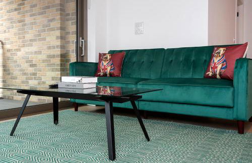 Lux and Large 2 bed Battersea Power Station - Foto 4