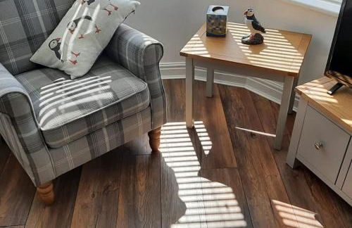 Cottage, Hot Tub, Open fire, Games Room, large Garden Sleeps 2-8 - Foto 35